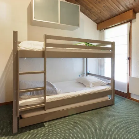 Le Chamouny- Family - - Quiet - Hikeing & Rock Climbing Close By *