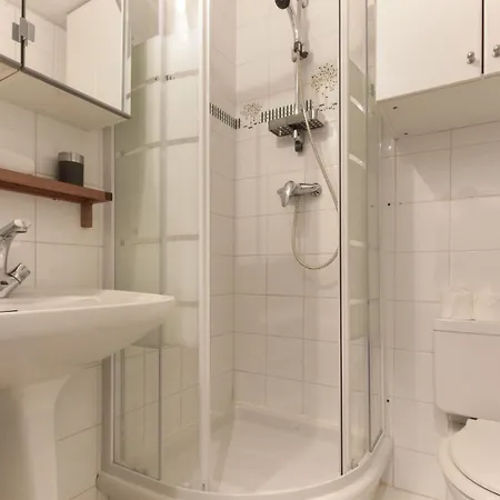 Le Chamouny- Family - - Quiet - Hikeing & Rock Climbing Close By