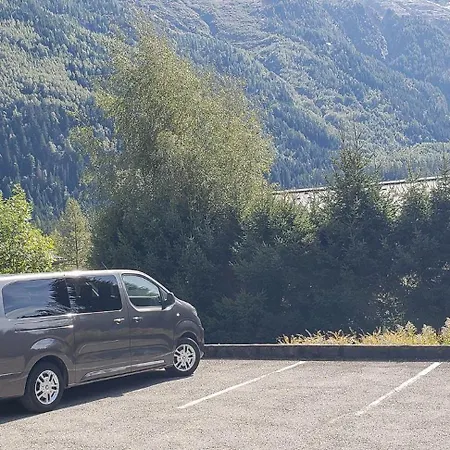 Apartmán Le Chamouny- Family - - Quiet - Hikeing & Rock Climbing Close By *